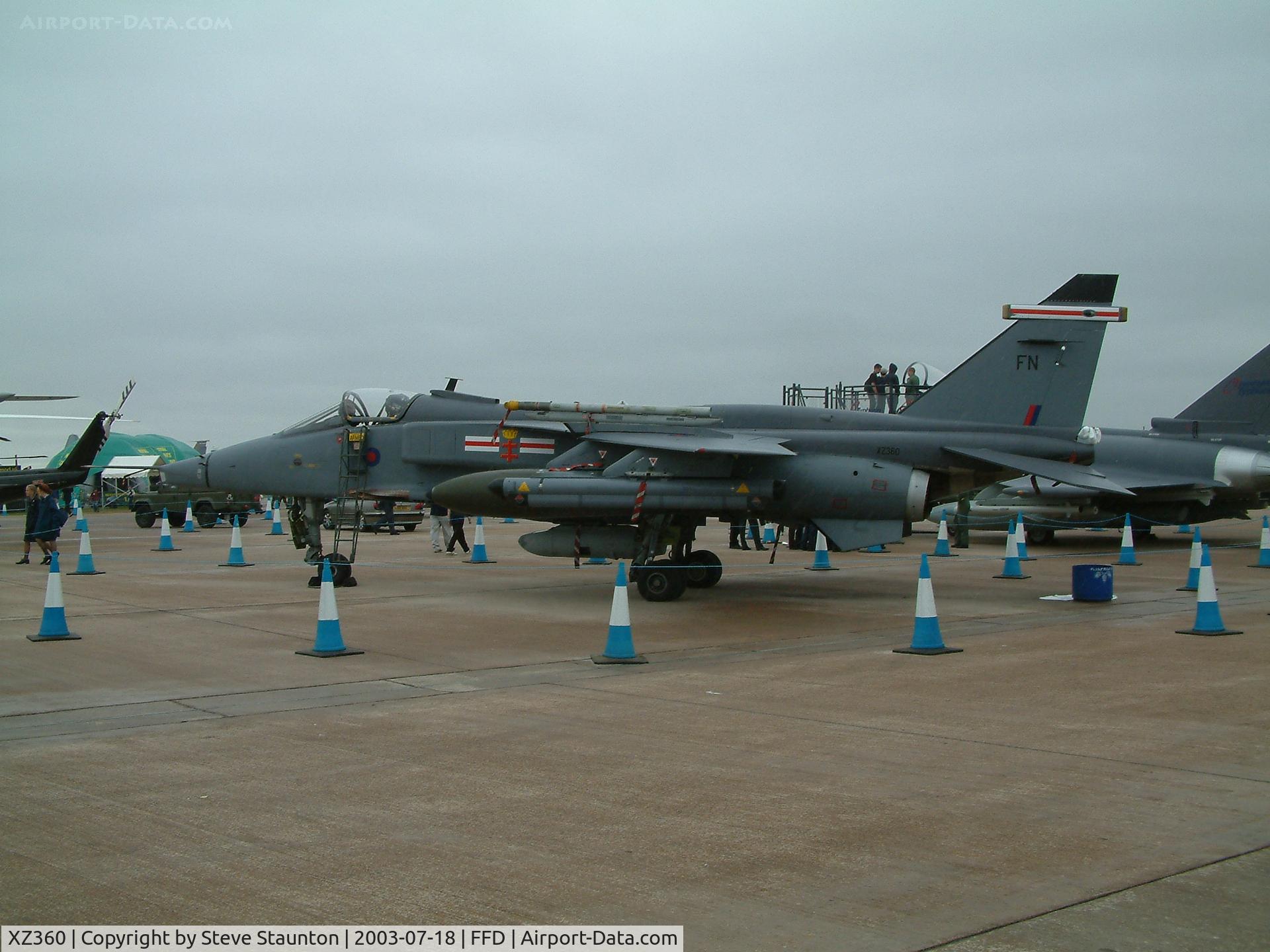 XZ360, 1976 Sepecat Jaguar GR.3A C/N S.127, Royal International Air Tattoo 2003