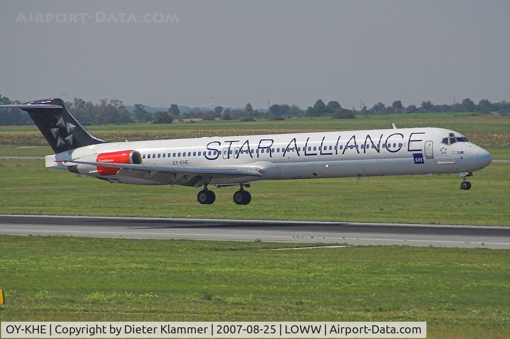 OY-KHE, 1988 McDonnell Douglas MD-82 (DC-9-82) C/N 49604, SAS MD82 in color Staralliance