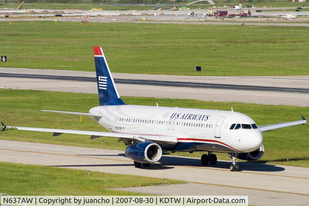 N637AW, 1990 Airbus A320-231 C/N 099, Taxi to 3L