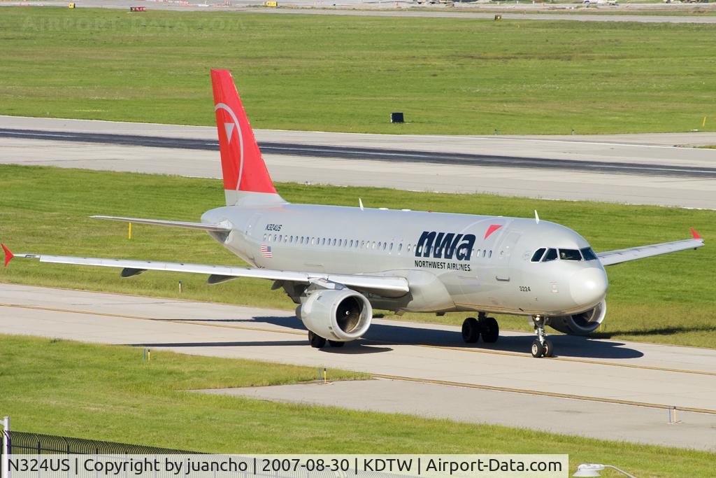 N324US, 1992 Airbus A320-211 C/N 273, Taxi to 3L