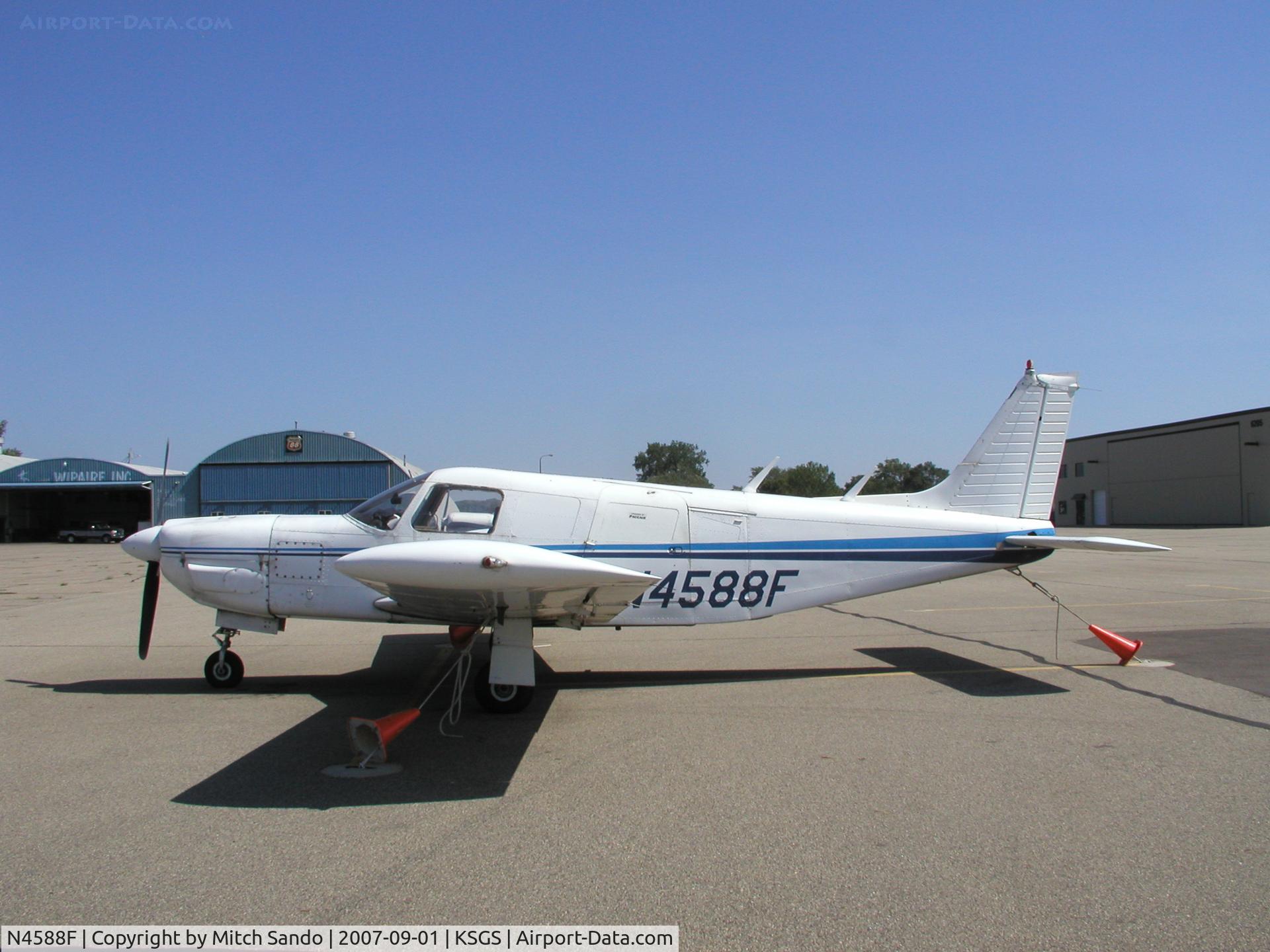 N4588F, 1976 Piper PA-32R-300 Cherokee Lance C/N 32R-7680462, Parked on the ramp at Fleming Field after a flight from Rochester, MN (RST) as WiscAir 345.