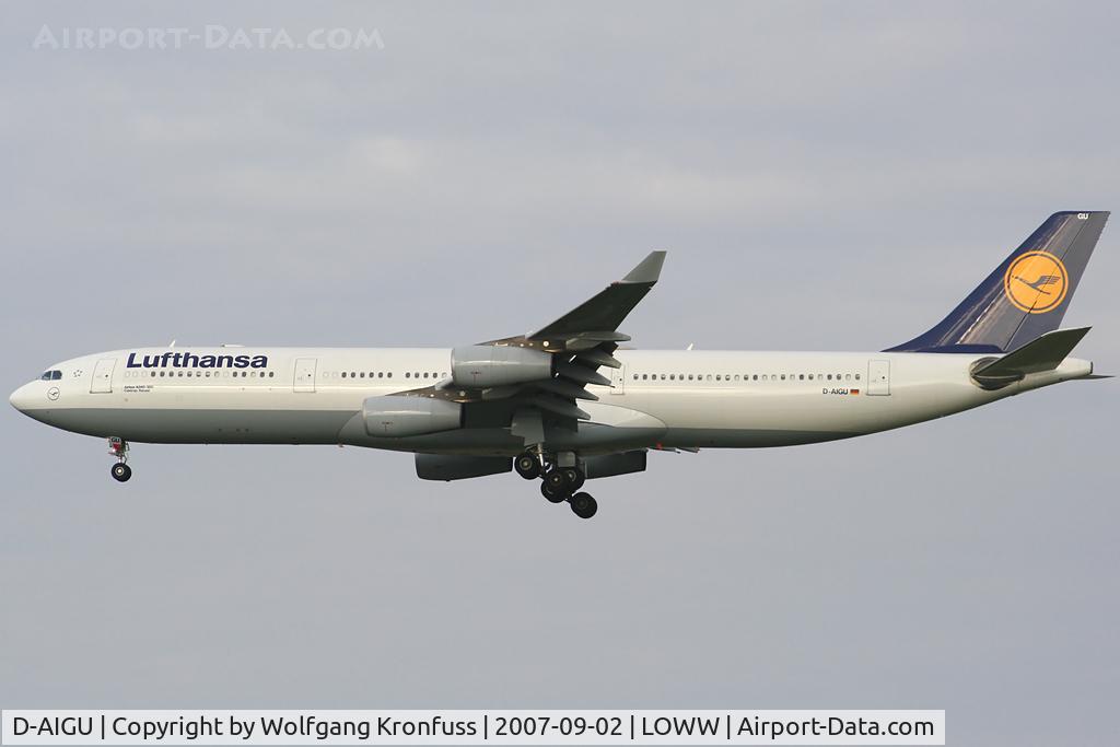 D-AIGU, 2000 Airbus A340-313 C/N 321, on maintenance visit