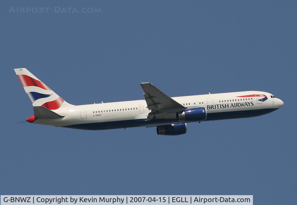 G-BNWZ, 1997 Boeing 767-336/ER C/N 25733, BA 767 off 09R