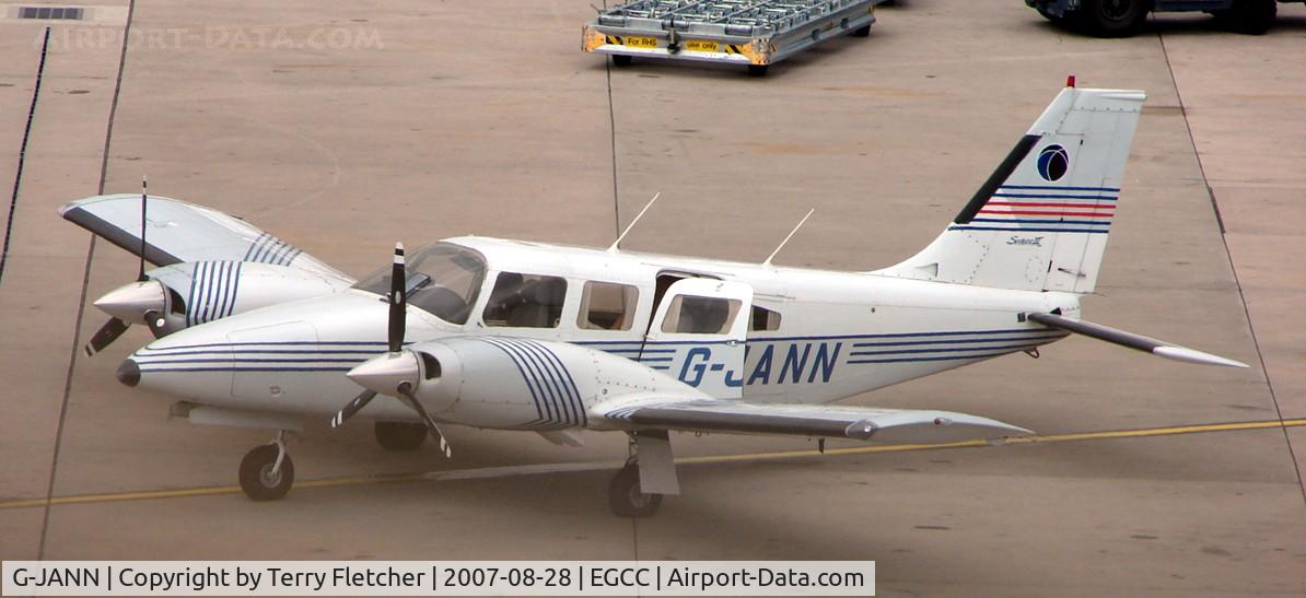 G-JANN, 1988 Piper PA-34-220T Seneca III C/N 34-33133, Pa34-220T