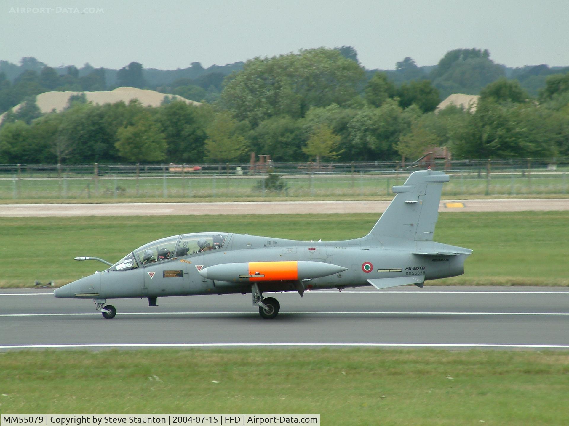 MM55079, Aermacchi MB-339CD C/N 6948/215/CD018, Royal International Air Tattoo 2004