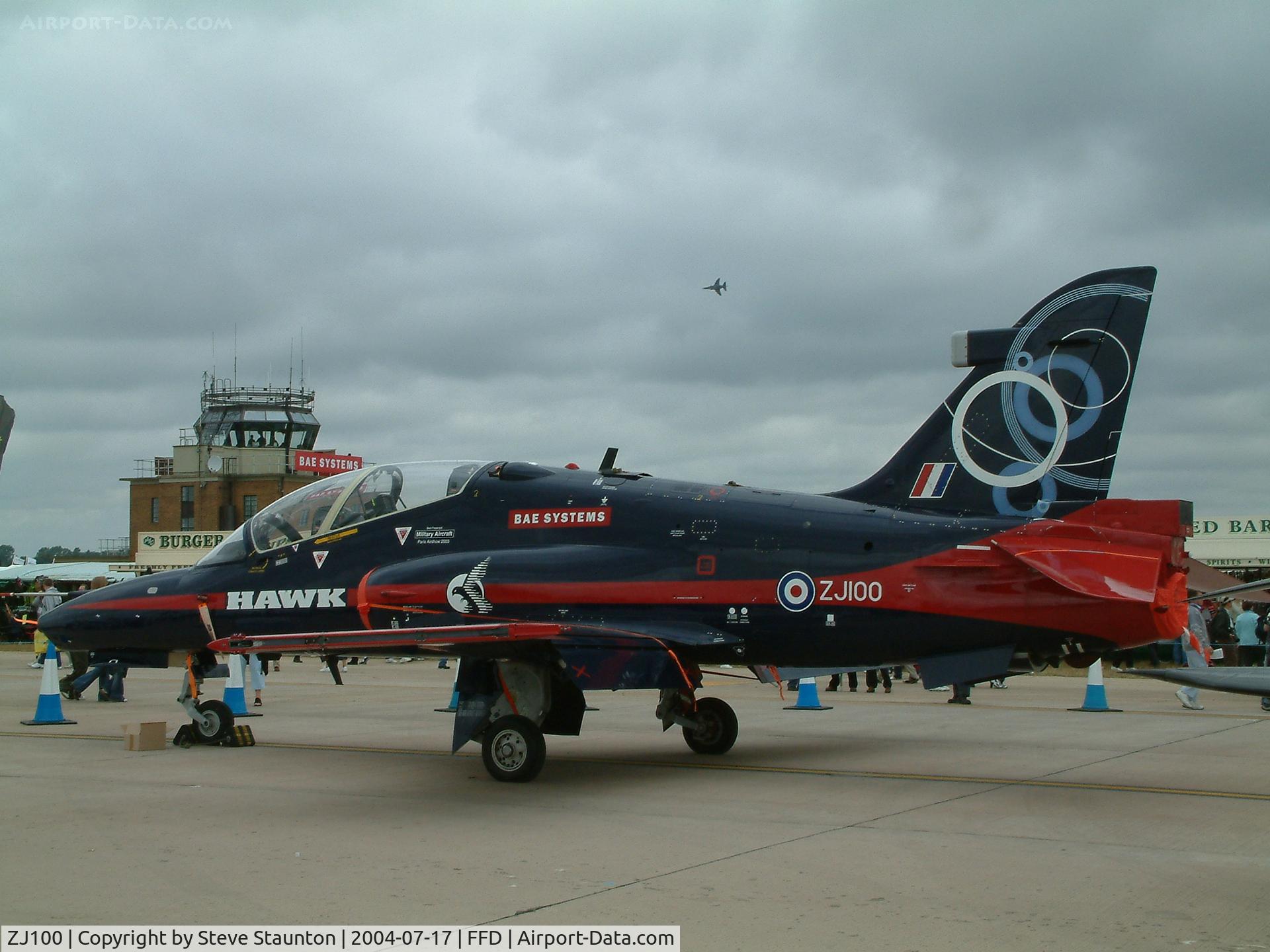 ZJ100, British Aerospace Hawk 102D C/N 312359, Royal International Air Tattoo 2004