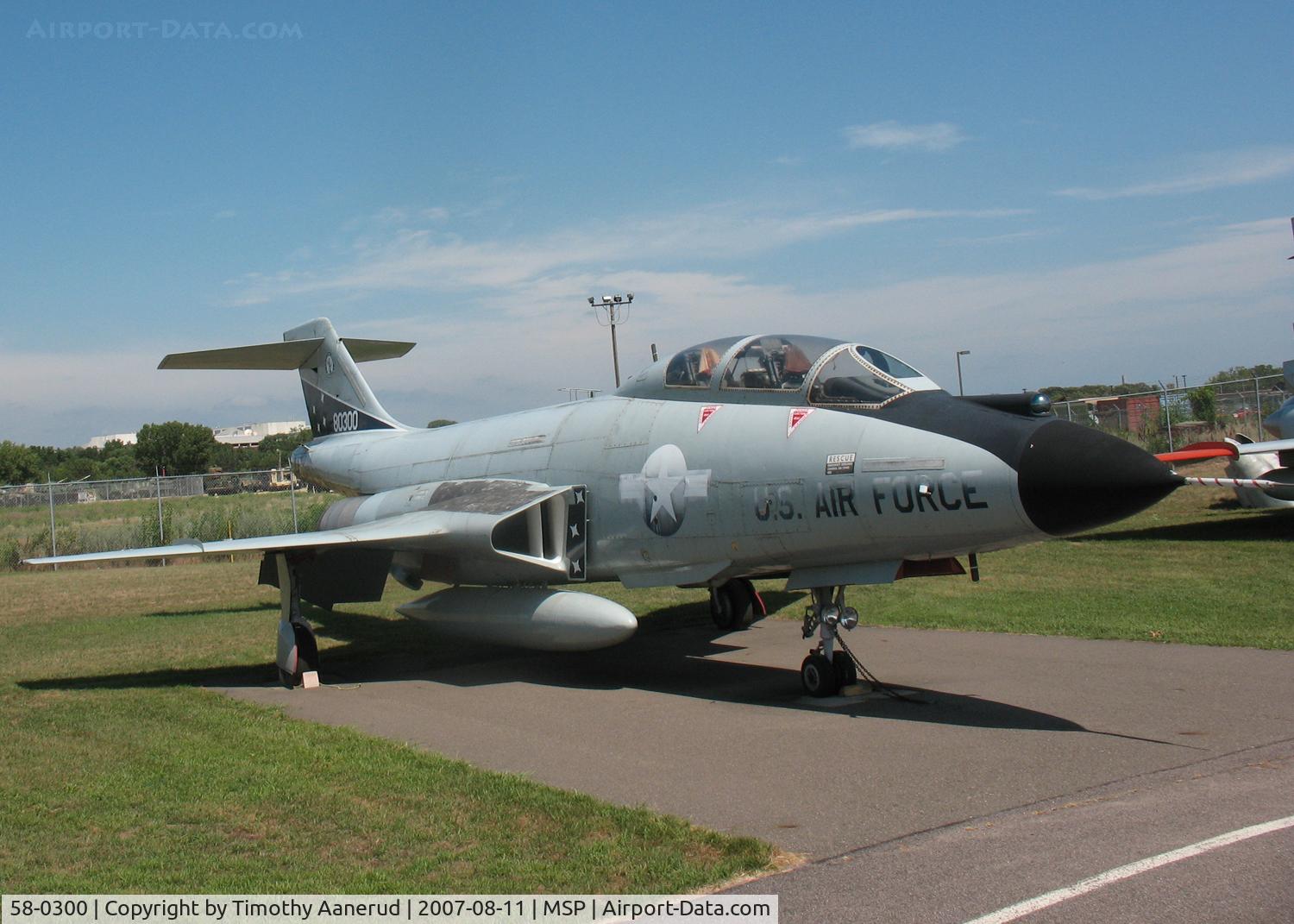 58-0300, 1958 McDonnell F-101B Voodoo C/N 672, McDonnell F-101B Voodoo, Minnesota Air National Guard Museum