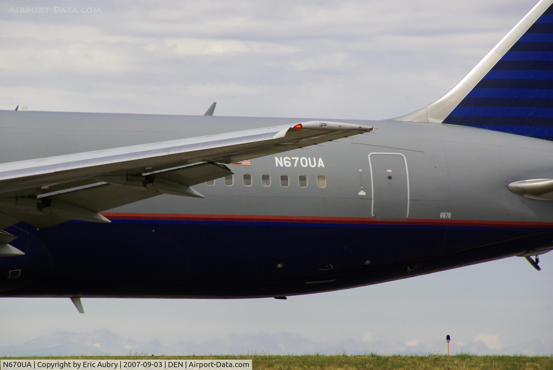 N670UA, 1999 Boeing 767-322 C/N 29240, United 767-322