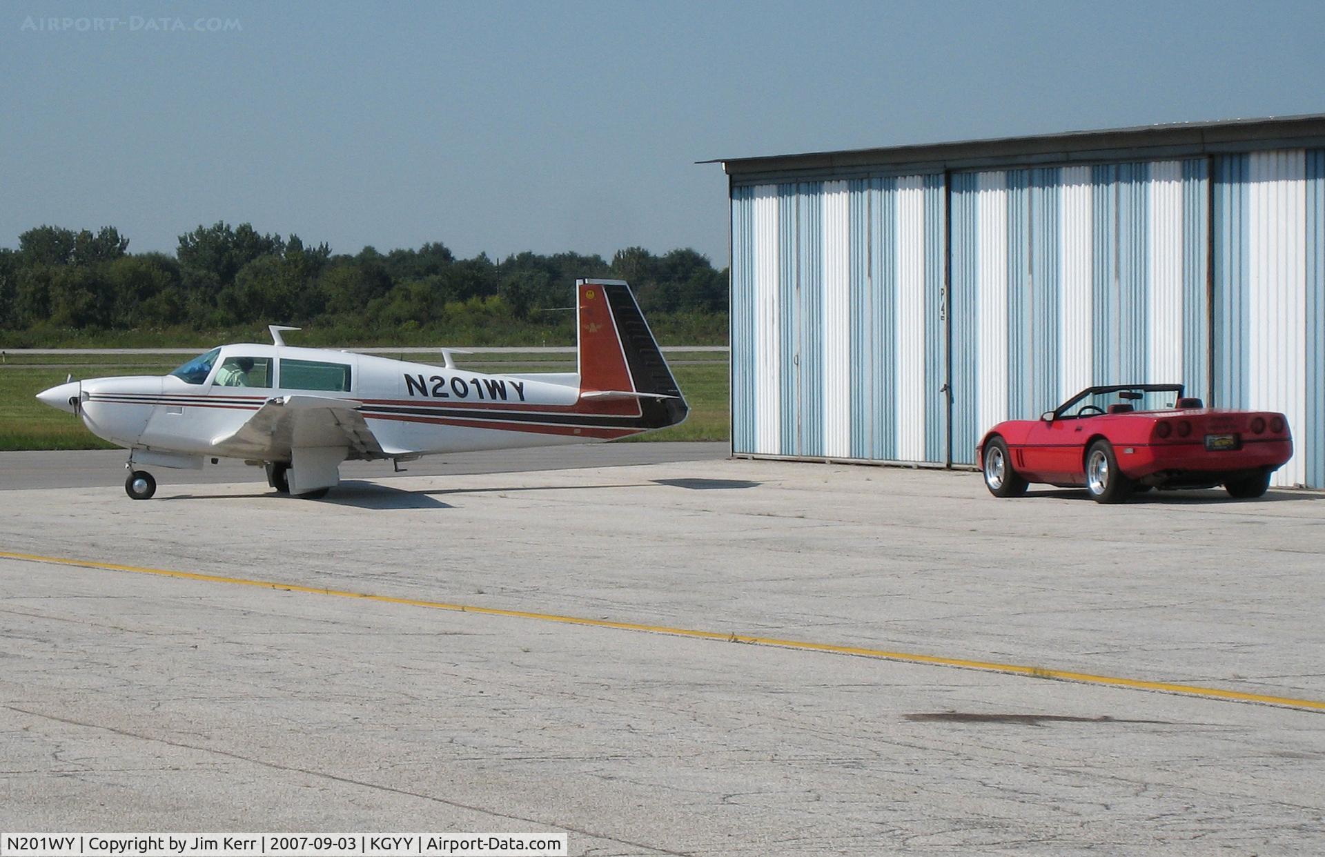 N201WY, 1977 Mooney M20J 201 C/N 24-0312, Mooney at GYY Airport
