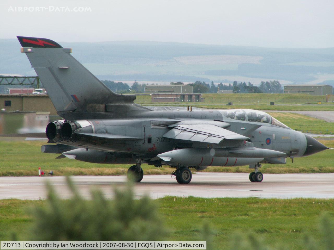 ZD713, 1984 Panavia Tornado GR.4 C/N 334/BT039/3154, BAe Panavia Tornado GR.4T/Royal Air Force/RAF Lossiemouth