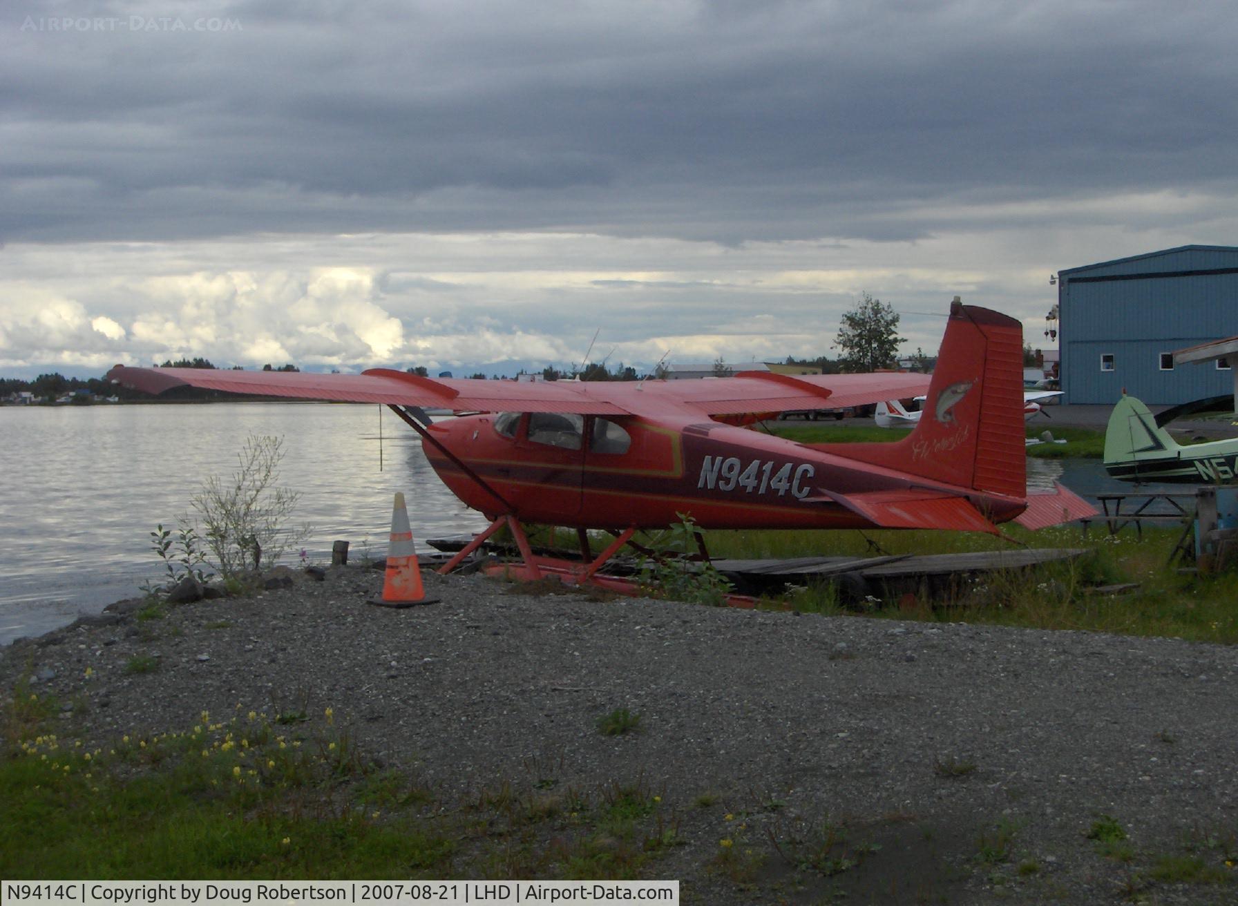 N9414C, 1955 Cessna 180 C/N 31812, 1955 Cessna 180 SKYWAGON, Continental O-470 230 Hp upgrade, Tail art