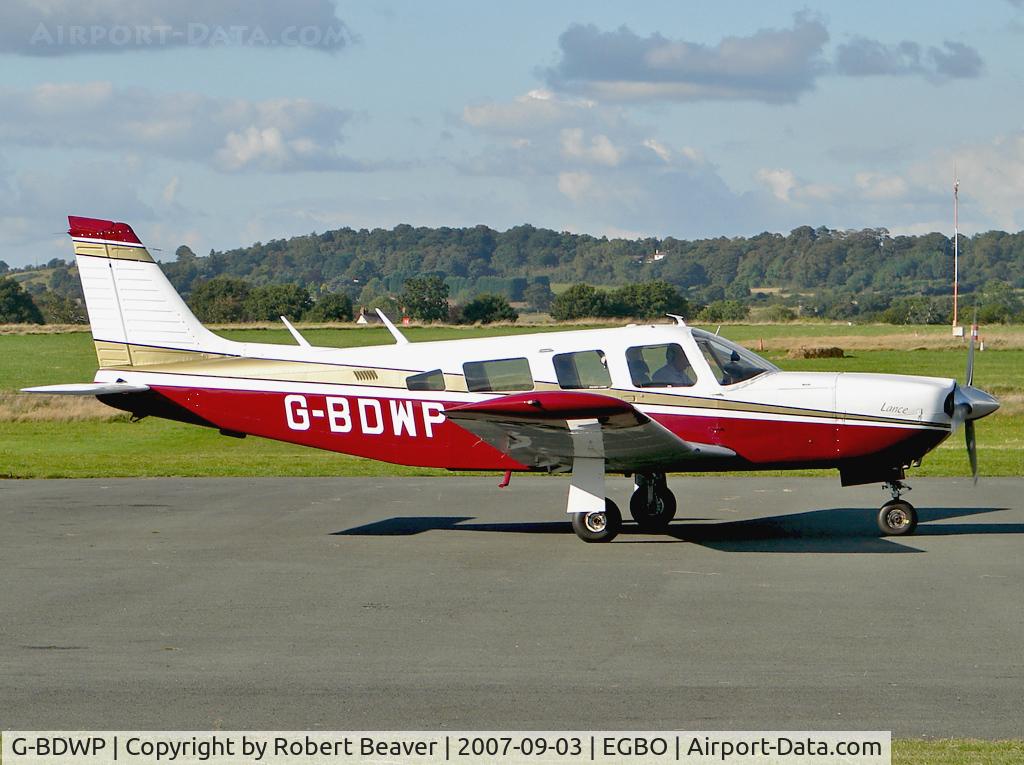 G-BDWP, 1976 Piper PA-32R-300 Cherokee Lance C/N 32R-7680176, Piper PA-32R-300 Lance