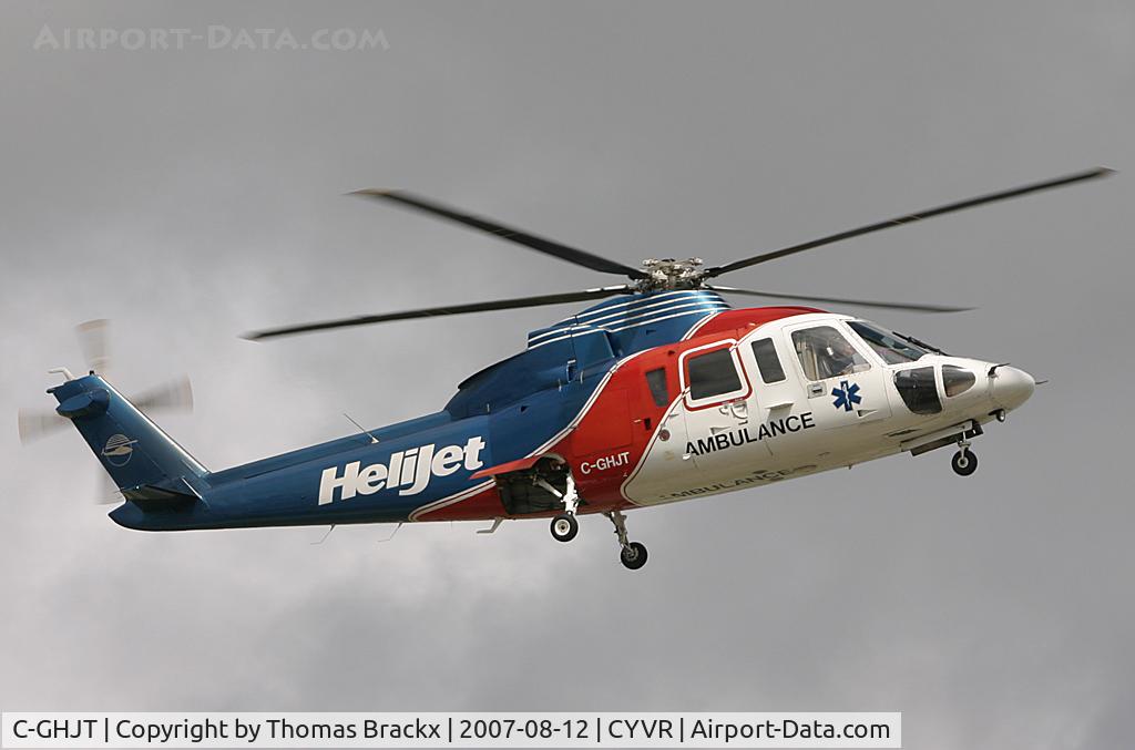 C-GHJT, 1980 Sikorsky S-76A C/N 760052, Landing at Vancouver