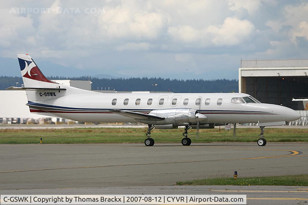 C-GSWK, 1980 Swearingen SA-226TC Metro II C/N TC-368, Taxiing holding point RWY 26L