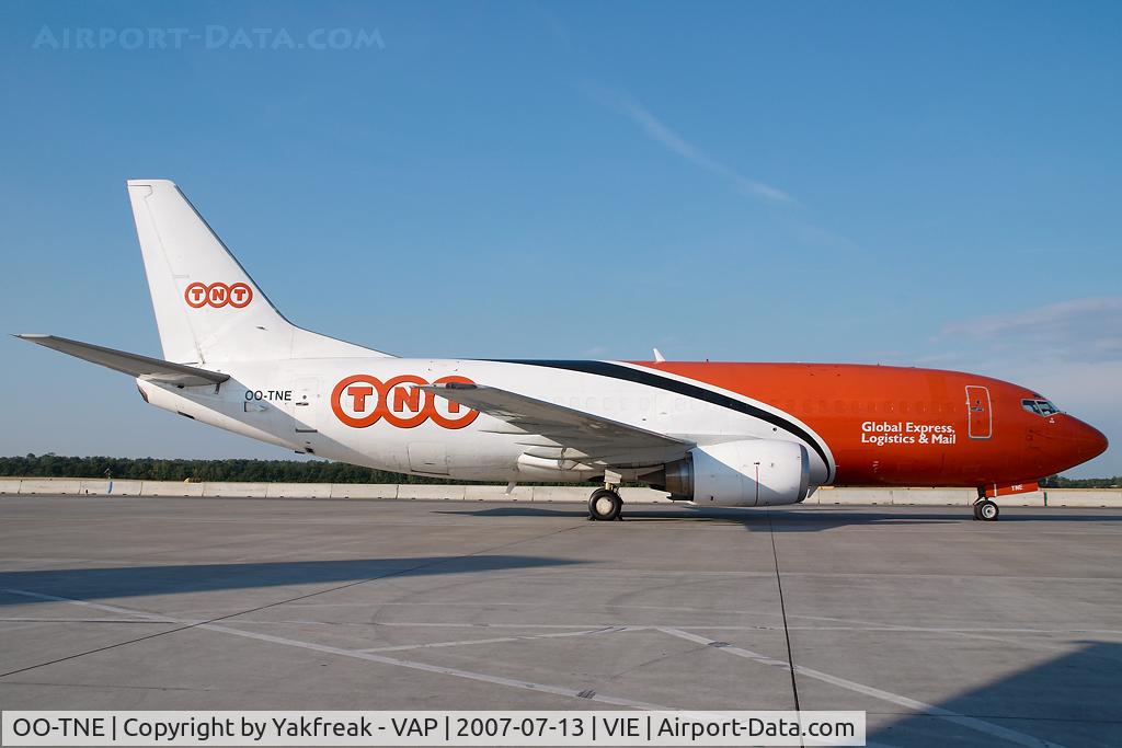 OO-TNE, 1986 Boeing 737-3Q8 C/N 23535, TNT Boeing 737-300