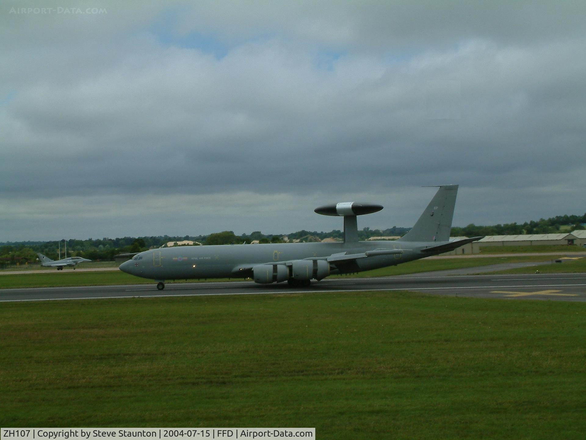 ZH107, 1991 Boeing E-3D Sentry AEW.1 C/N 24499, Royal International Air Tattoo 2004