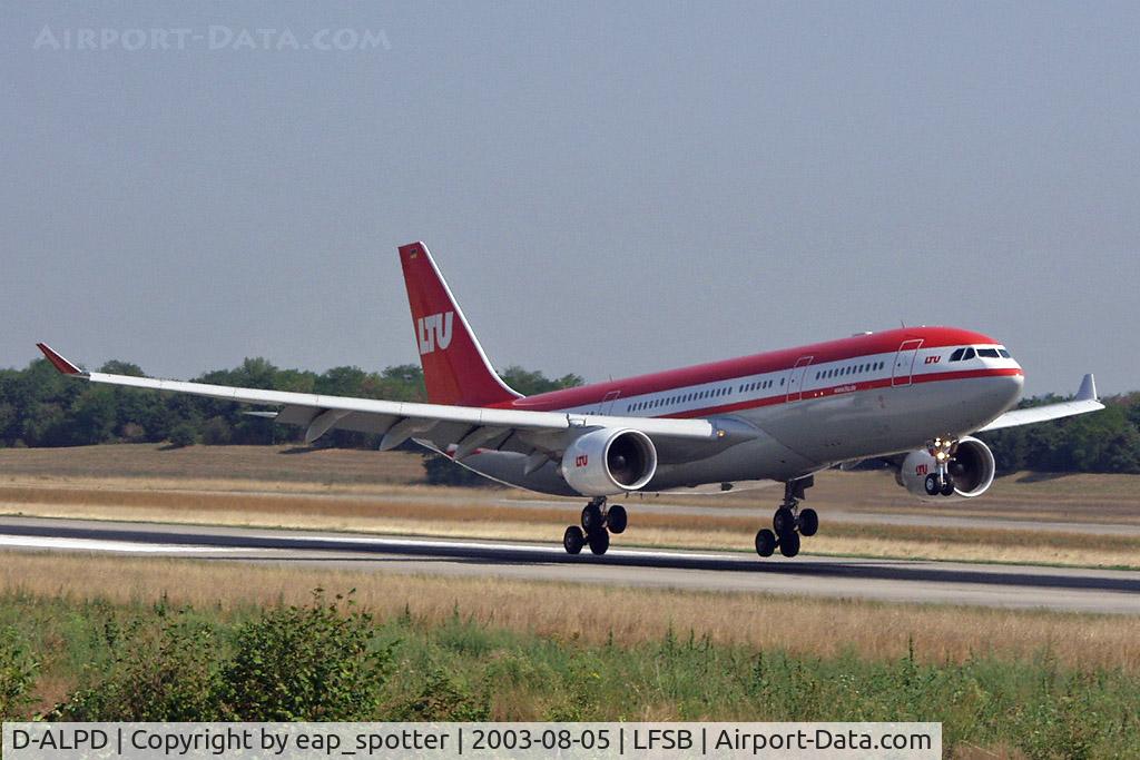 D-ALPD, 2002 Airbus A330-223 C/N 454, LTU Airbus A330 landing on rwy 16