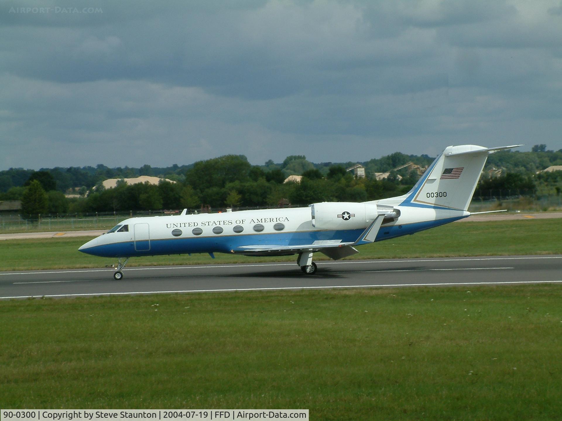 90-0300, 1990 Gulfstream Aerospace C-20H (Gulfstream III) C/N 1181, Royal International Air Tattoo 2004