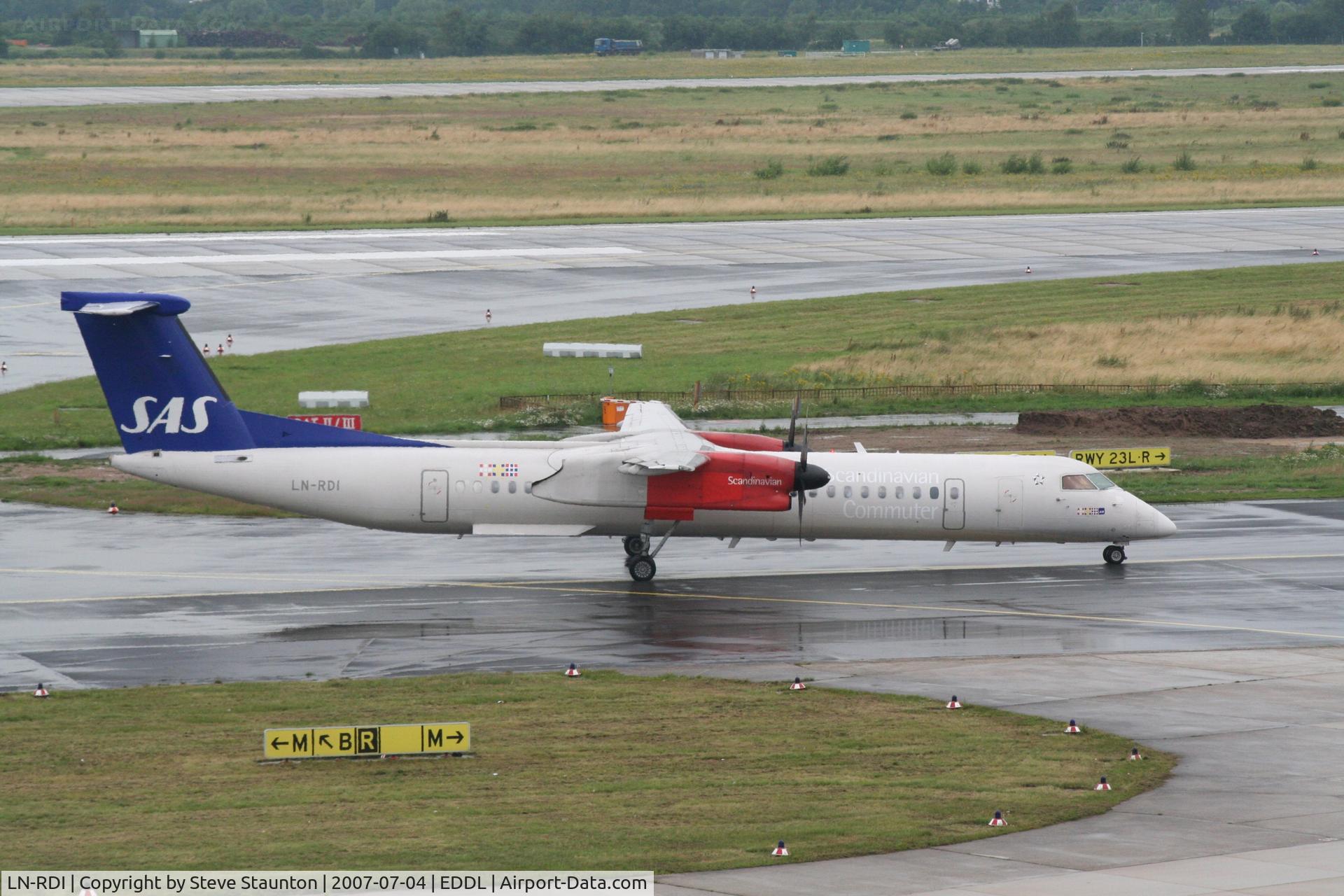 LN-RDI, 2000 De Havilland Canada DHC-8-402Q Dash 8 C/N 4024, Taken at Dusseldorf July 2007