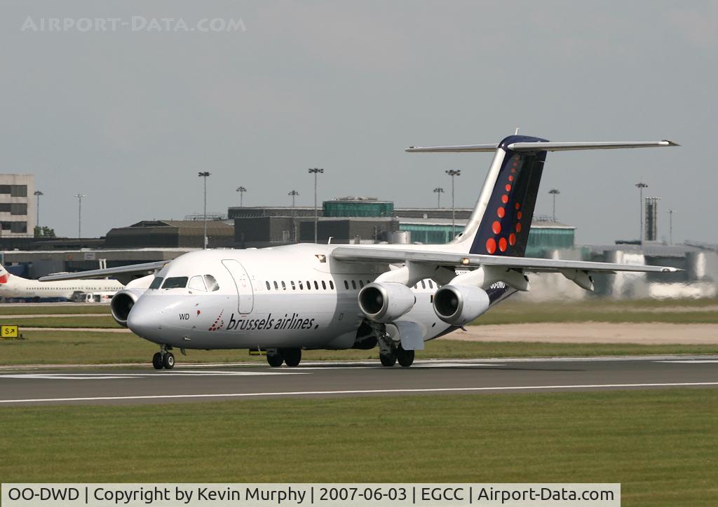 OO-DWD, 1998 British Aerospace Avro 146-RJ100 C/N E3324, Brussels RJ