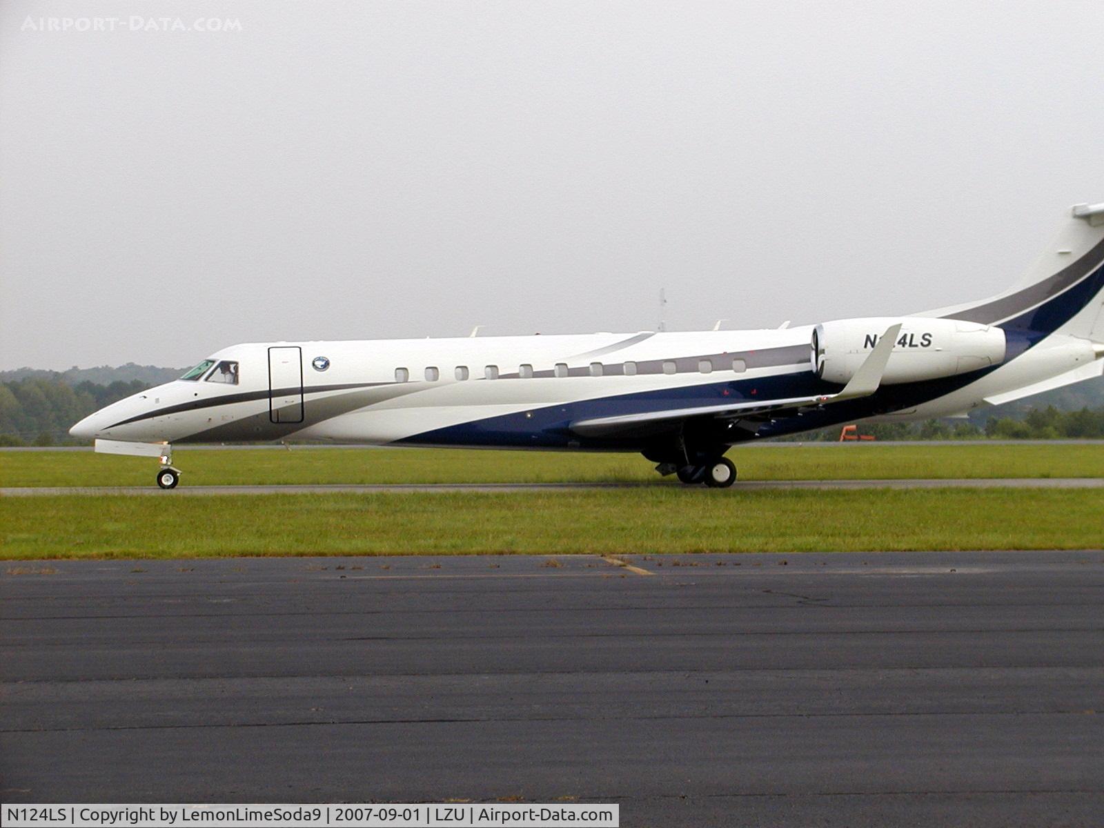 N124LS, 2006 Embraer EMB-135BJ Legacy C/N 14500948, Just another day at the airport.