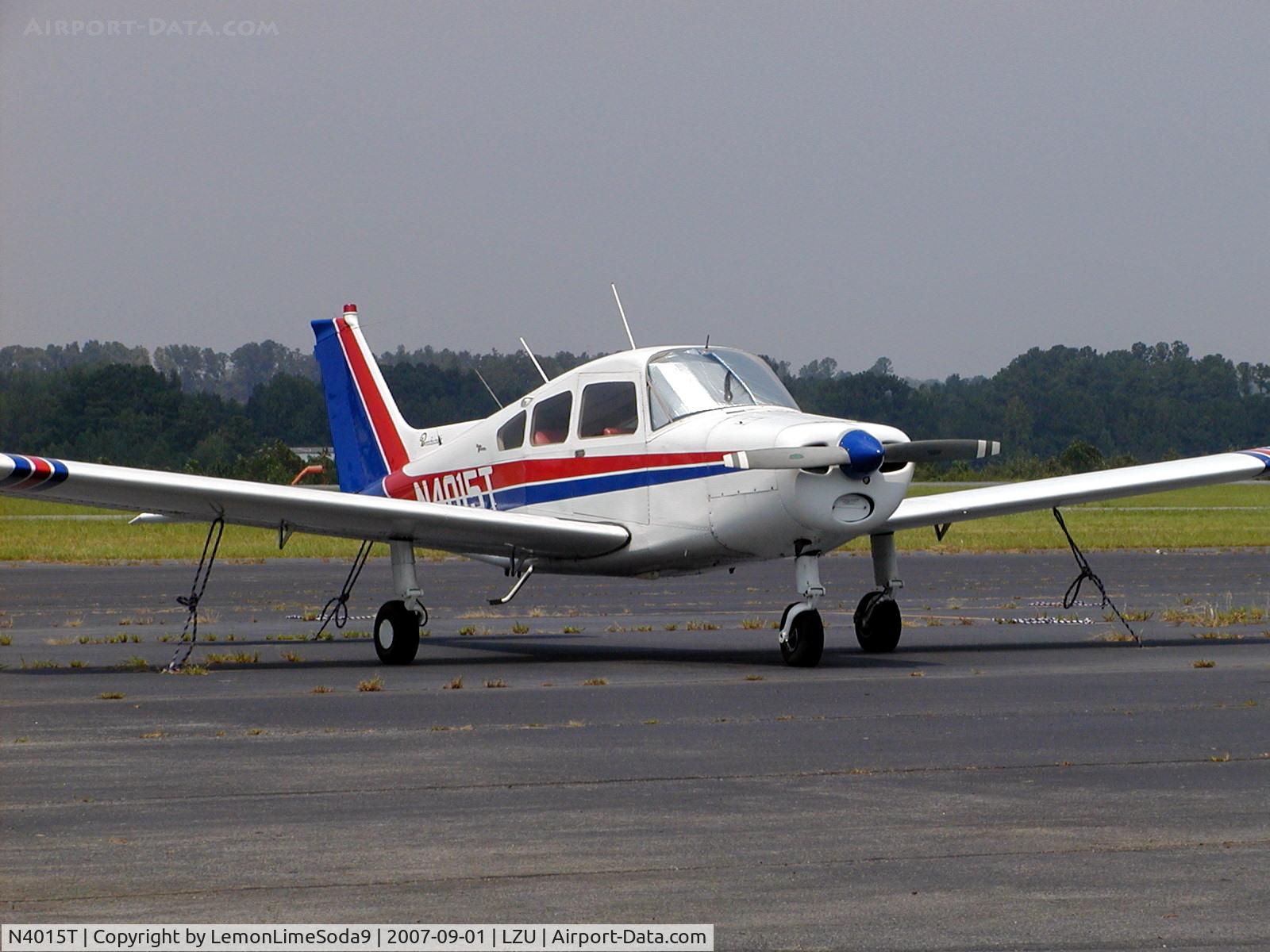 N4015T, 1968 Beech B23 Musketeer C/N M-1122, Just another day at the airport.