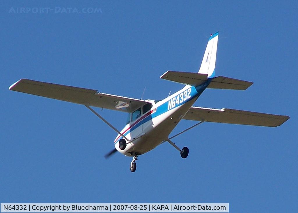 N64332, 1975 Cessna 172M C/N 17265172, Touch and Go 17L