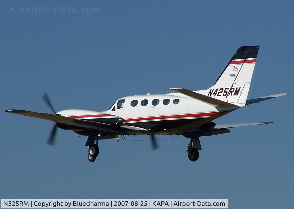 N525RM, 1997 Cessna 525 C/N 525-0225, Landing at 17L