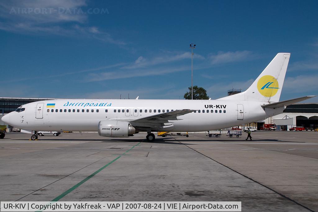 UR-KIV, 1990 Boeing 737-4YO C/N 24686, Dnepravia Boeing 737-400