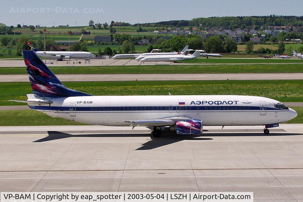 VP-BAM, 1998 Boeing 737-4M0 C/N 29205, taxi to holdingpoint