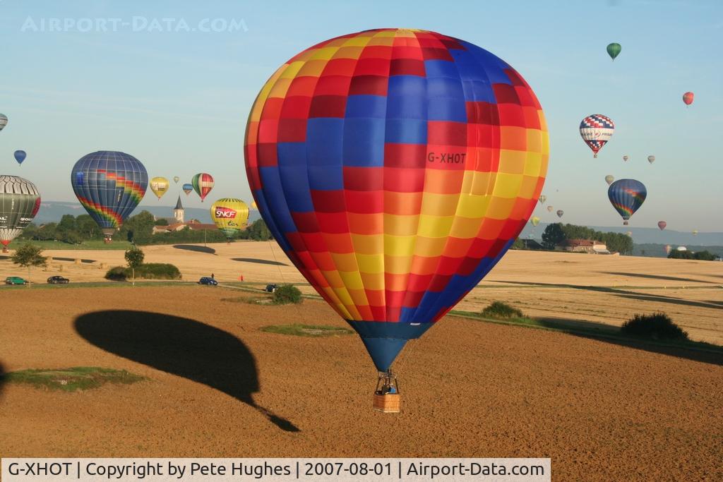 G-XHOT, 2006 Cameron Balloons Z-105 C/N 10999, near Chambley, France, Mondial 2007 meet