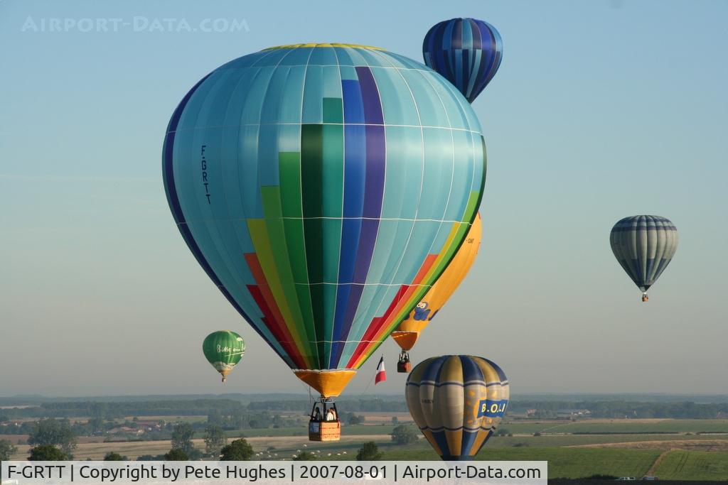 F-GRTT, Pilatre De Rozier Siga MA 26 C/N 164, near Chambley, France, Mondial 2007 meet