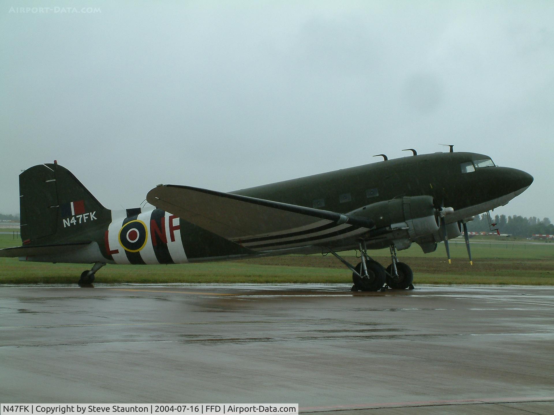 N47FK, 1942 Douglas C-47 C/N 9700, Royal International Air Tattoo 2004