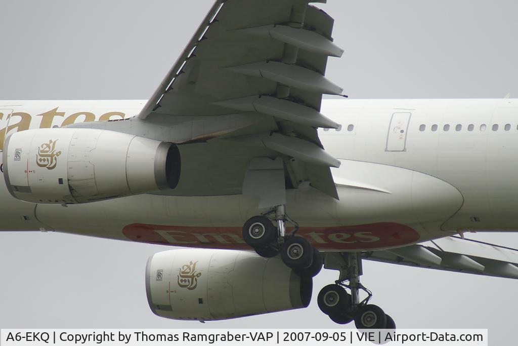 A6-EKQ, 1998 Airbus A330-243 C/N 248, Emirates Airbus A330-200