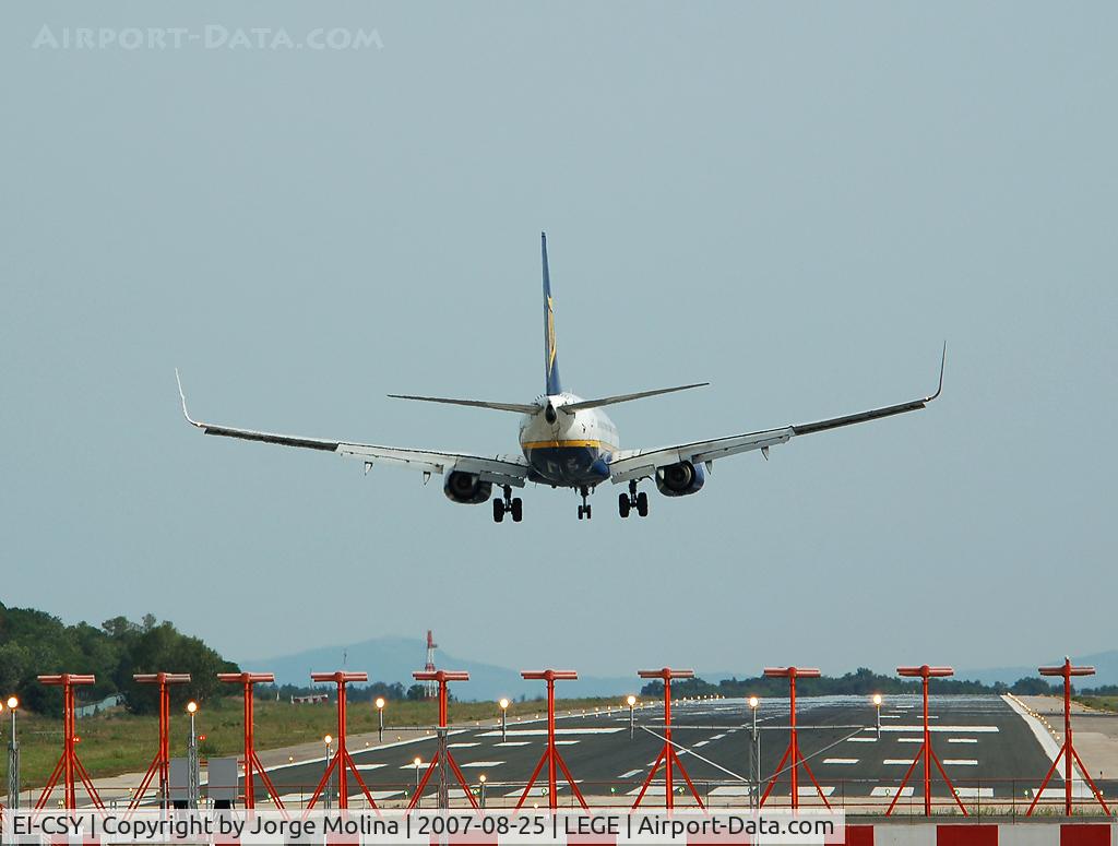 EI-CSY, 2002 Boeing 737-8AS C/N 32779, Clear to land RWY 02.