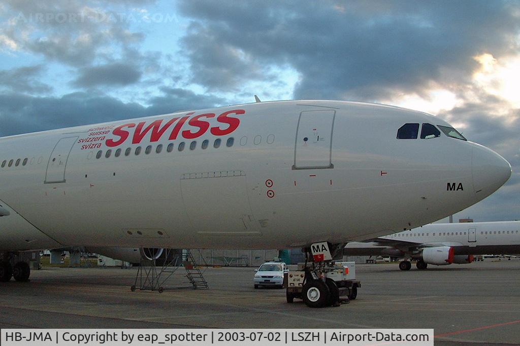 HB-JMA, 2003 Airbus A340-313 C/N 538, close up cockpit