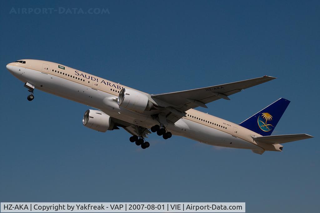 HZ-AKA, 1997 Boeing 777-268/ER C/N 28344, Saudia Boeing 777-200
