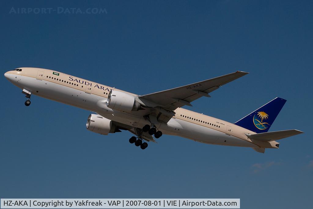 HZ-AKA, 1997 Boeing 777-268/ER C/N 28344, Saudia Boeing 777-200