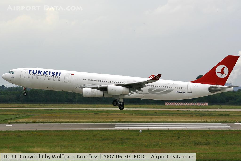 TC-JII, 2000 Airbus A340-313 C/N 331, on finals into EDDL RWY23L