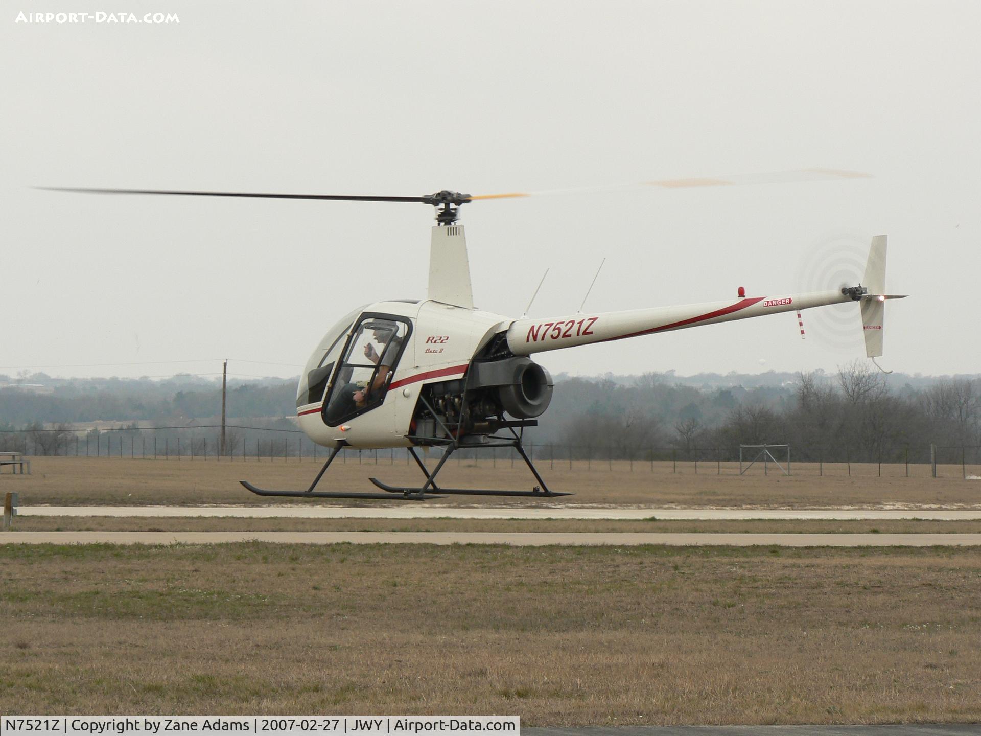 N7521Z, 2005 Robinson R22 BETA C/N 3810, Flight Training