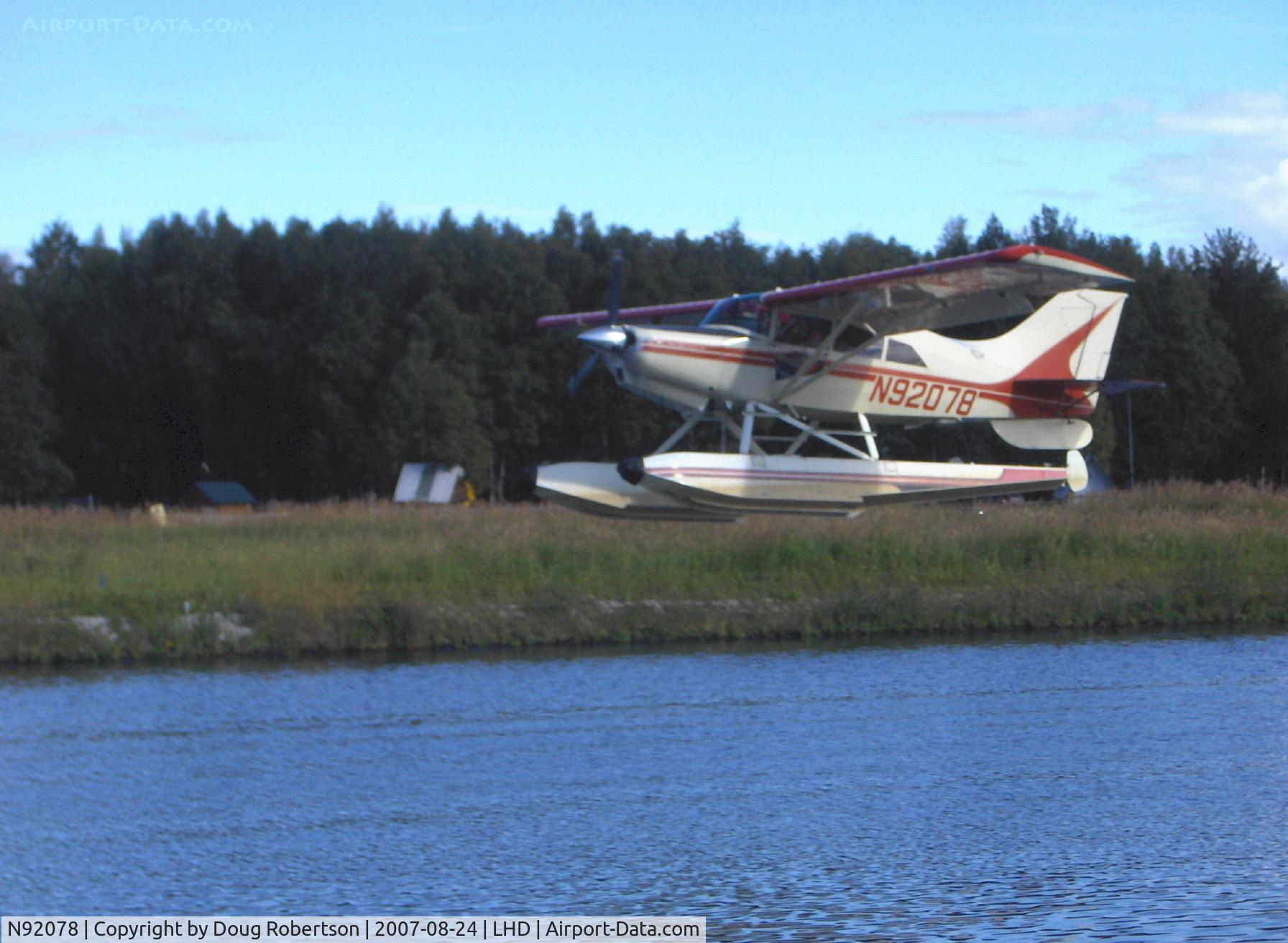 N92078, 1991 Maule M-7-235 Super Rocket C/N 4088C, 1991 Maule M-7-235 SUPER ROCKET, Lycoming O-540-B4B5 235 Hp, landing