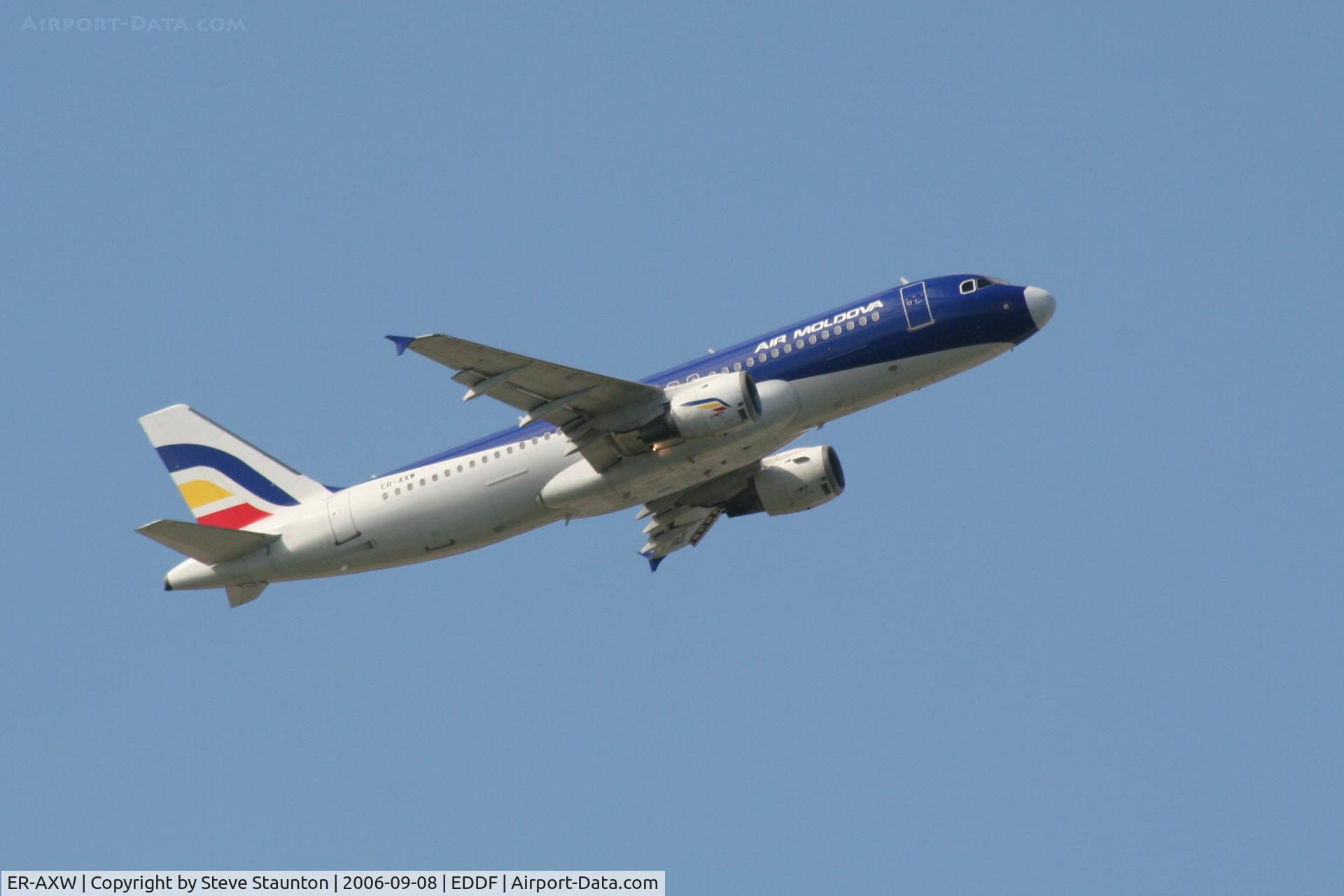 ER-AXW, 1997 Airbus A320-211 C/N 662, Taken at Frankfurt September 2006