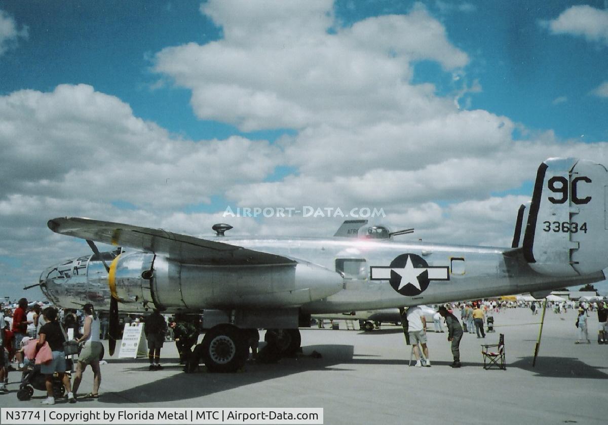 N3774, 1943 North American B-25D Mitchell C/N 100-23960, Yankee Warrior