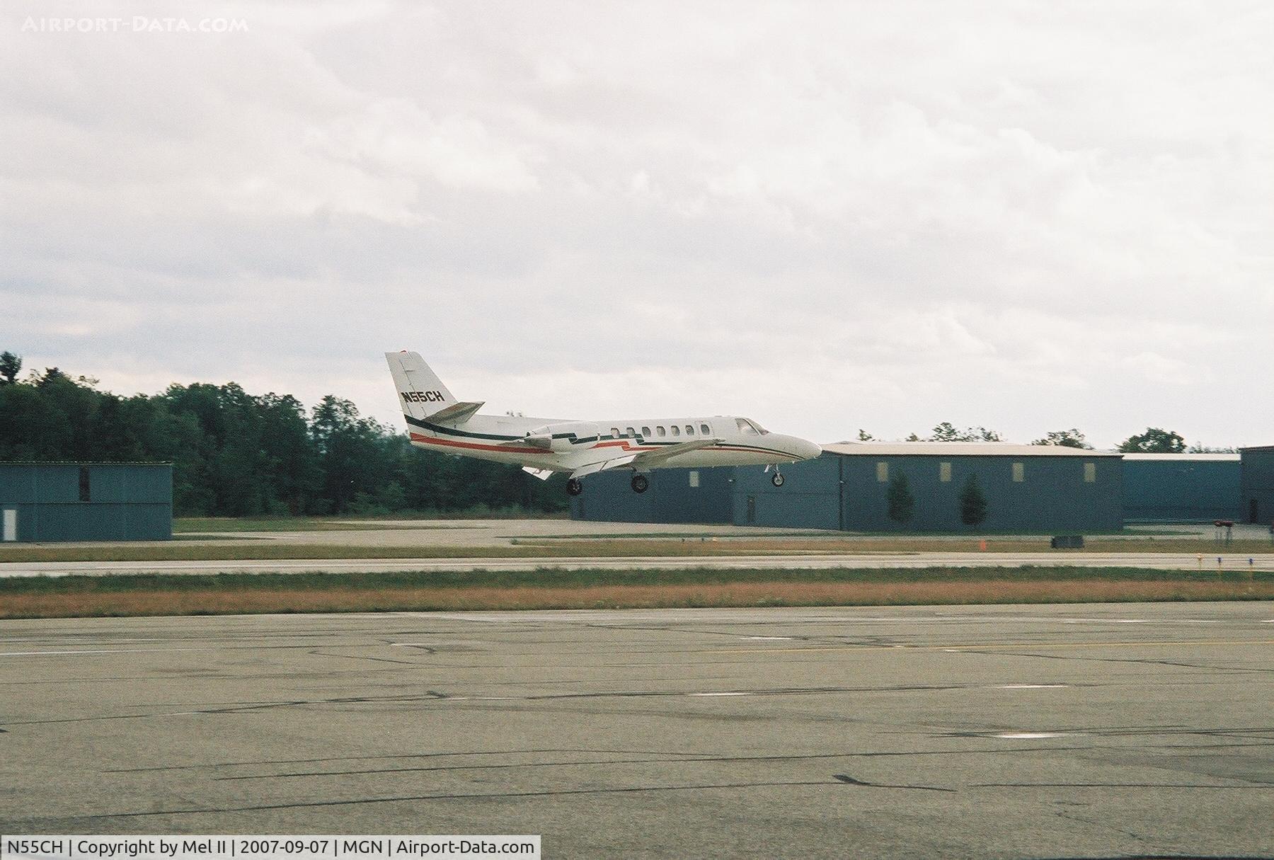 N55CH, 1993 Cessna 560 C/N 560-0240, Landing RWY 28 @ Harbor Springs Airport (MGN)