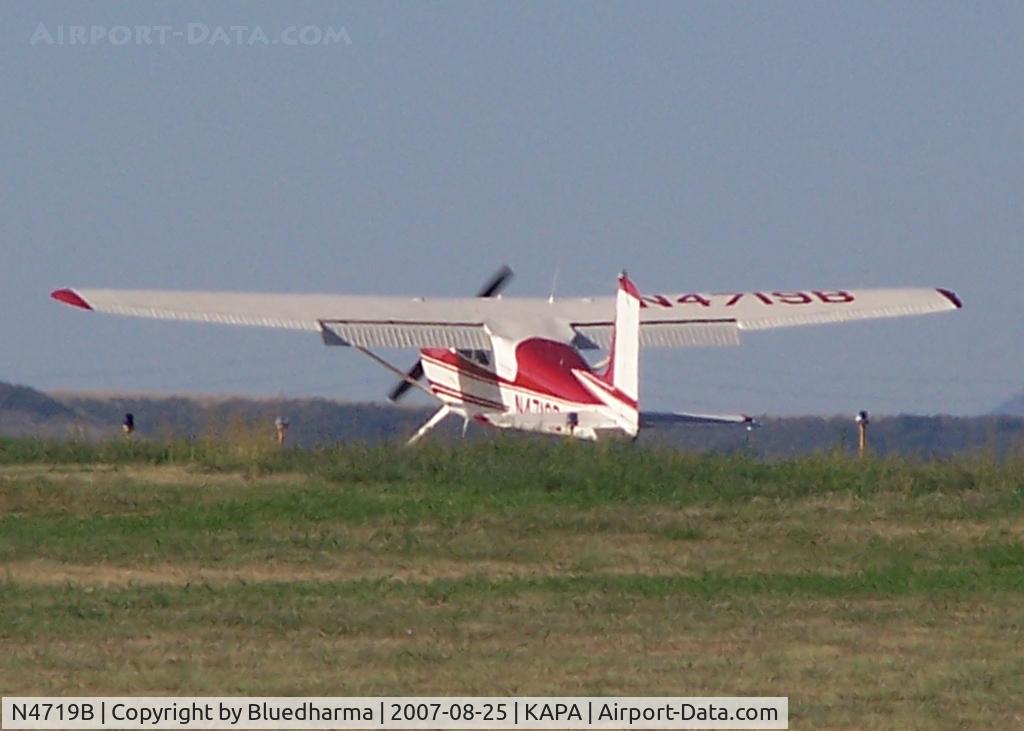 N4719B, 1955 Cessna 180 C/N 31617, Takeoff 17L