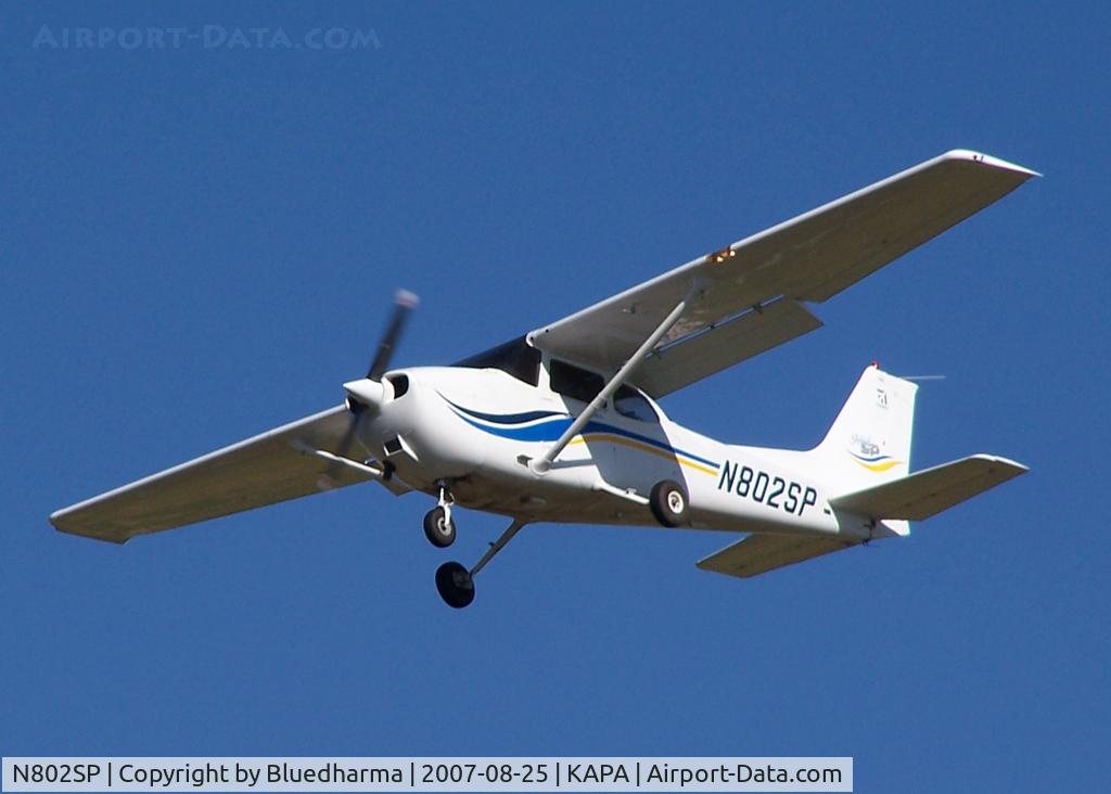 N802SP, 1999 Cessna 172S C/N 172S8107, Landing on 17L