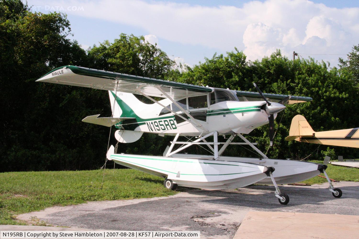 N195RB, 1999 Maule M-7-260 C/N 26005C, Parked at Jack Brown's Seaplane Base
