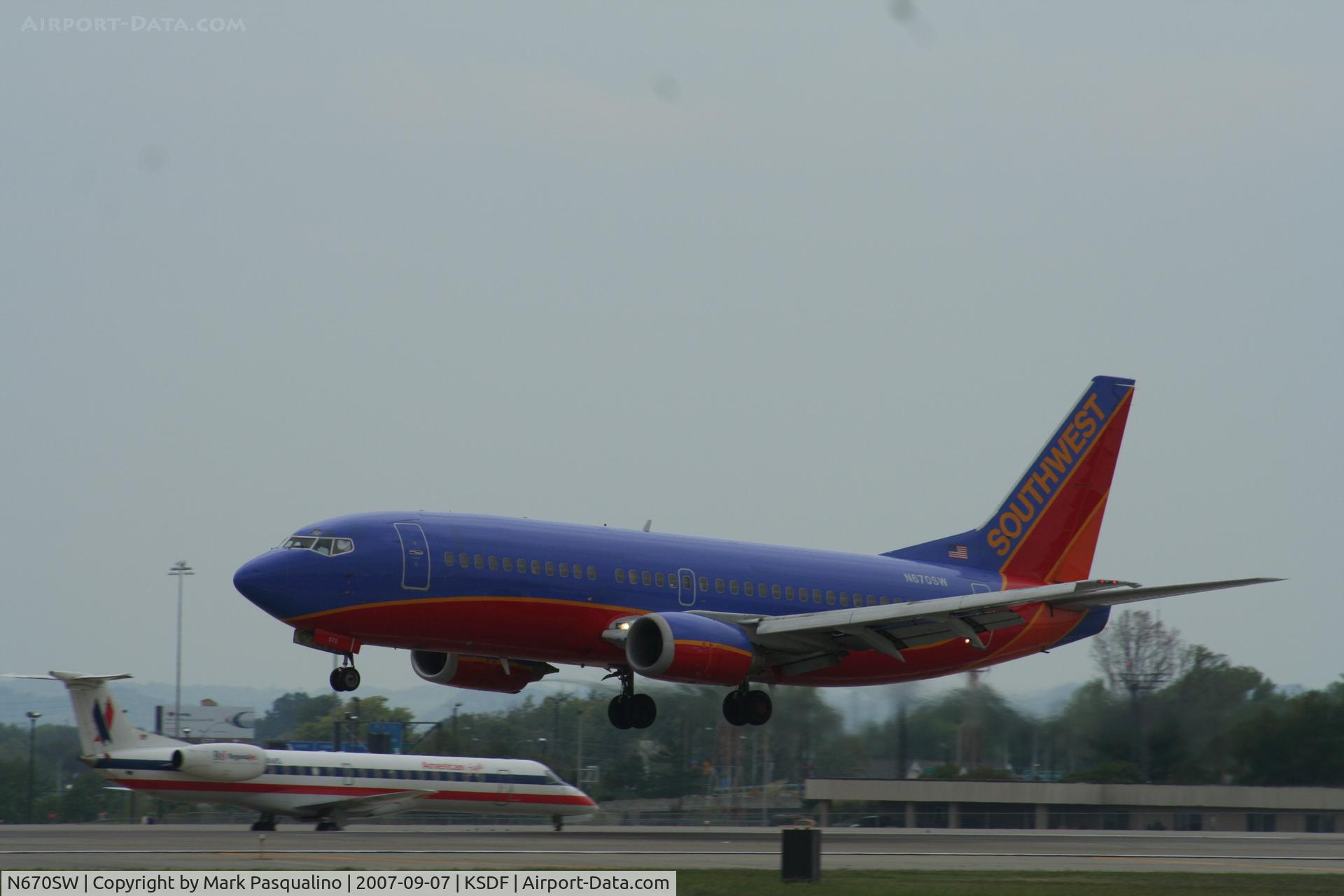 N670SW, 1988 Boeing 737-3G7 C/N 23784, Boeing 737-300