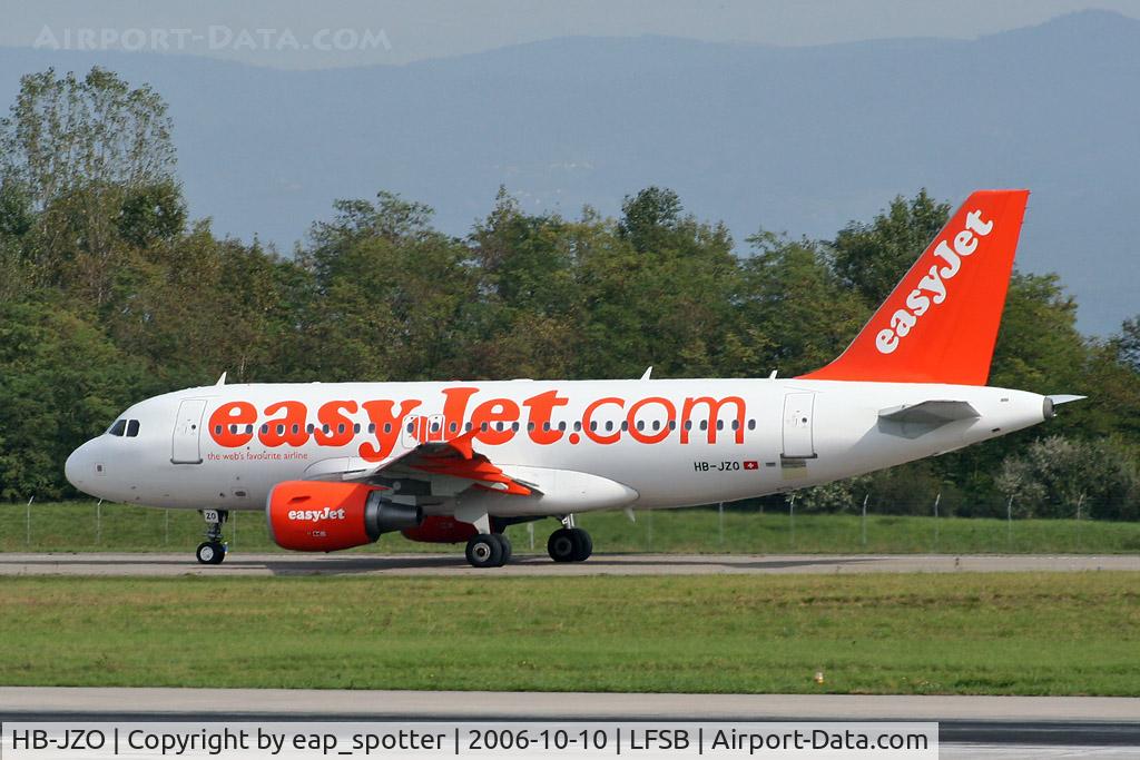 HB-JZO, 2005 Airbus A319-111 C/N 2398, taxi on taxiway bravo