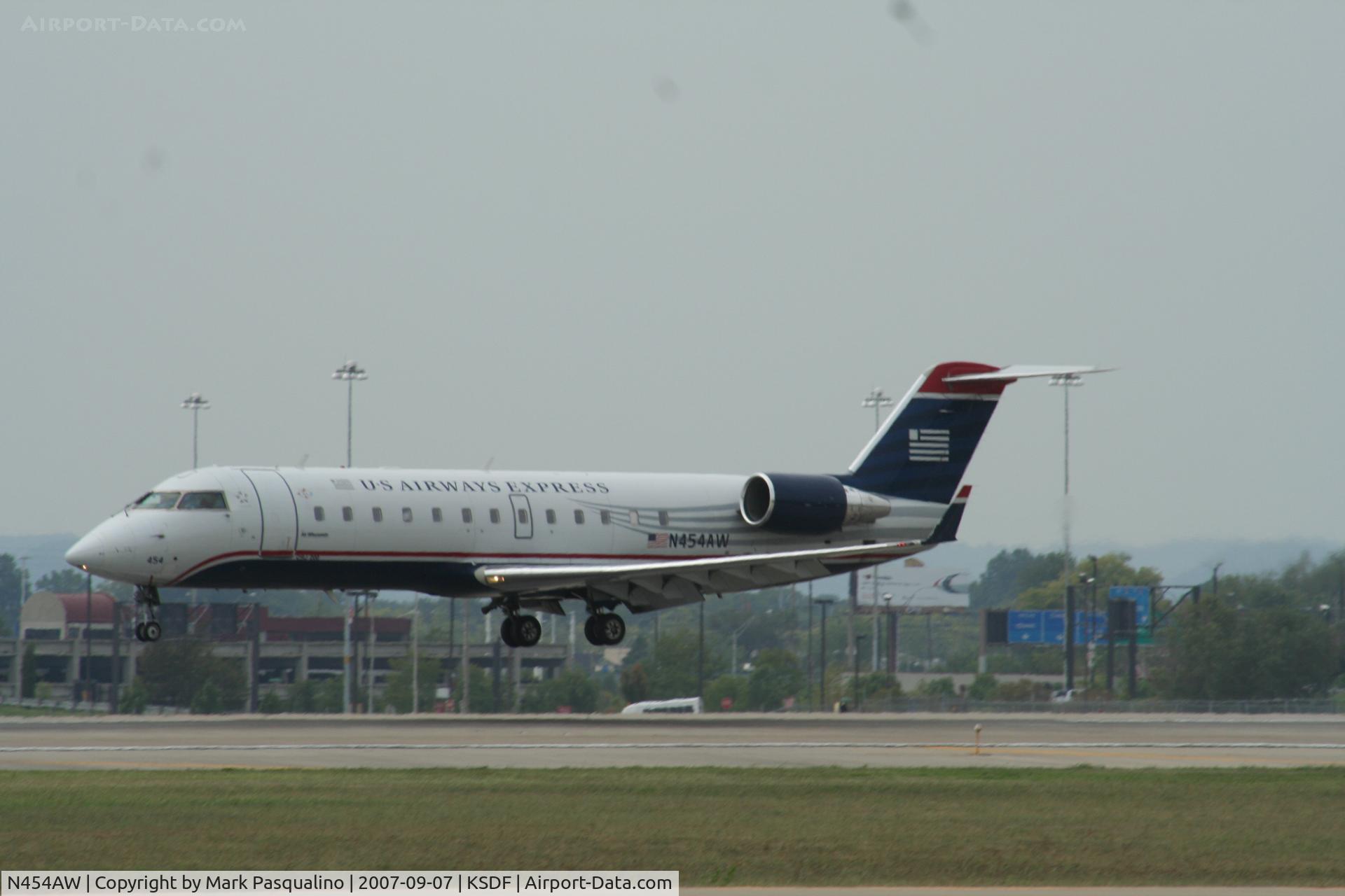 N454AW, 2003 Bombardier CRJ-200LR (CL-600-2B19) C/N 7842, CL-600-2B19